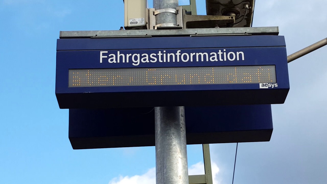 J&uuml;bek-Bahnhof Fahrgastinformation RE7