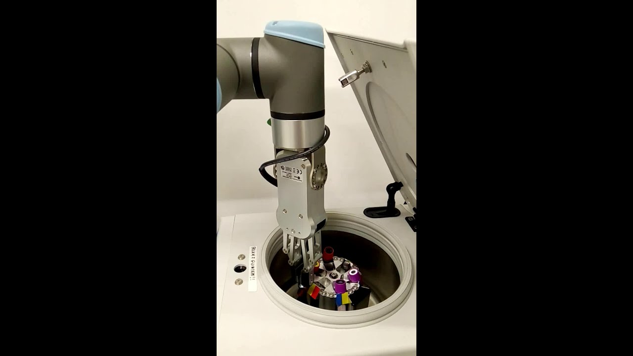LabMind - pozycjonowanie rotora wir&oacute;wki w lewo za pomocą UR3