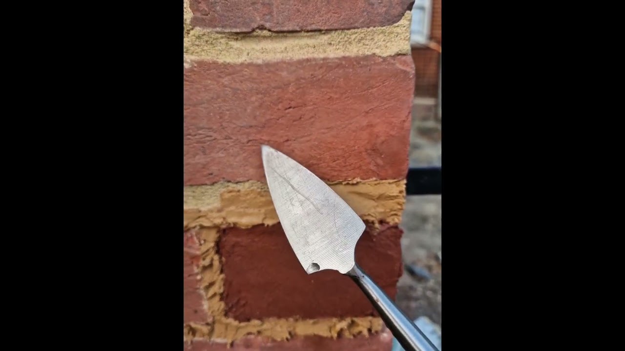 Tutorial on brick repairs and why I use tile adhesive with cement dyes over sand and cement 