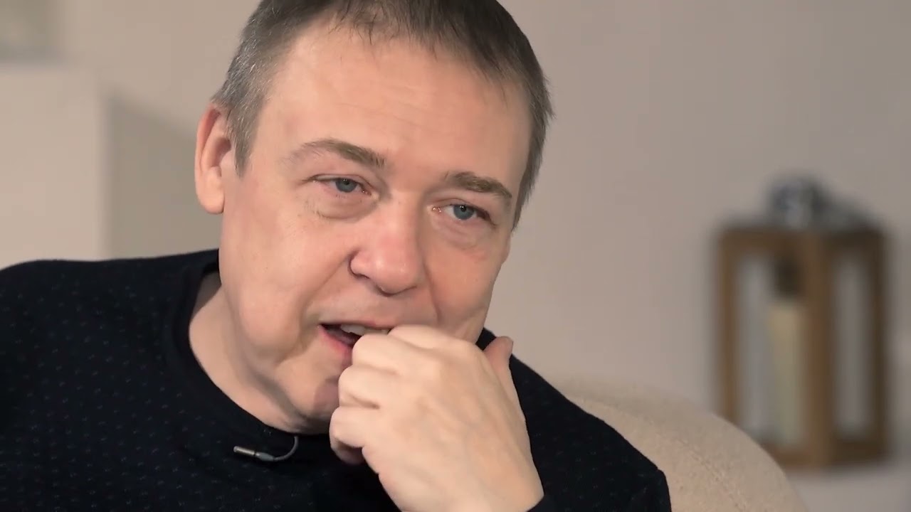 путинский актёр Александр Семчев: невозвращенцы, Литвинова, МХТ и отцовство /// ЭМПАТИЯ МАНУЧИ