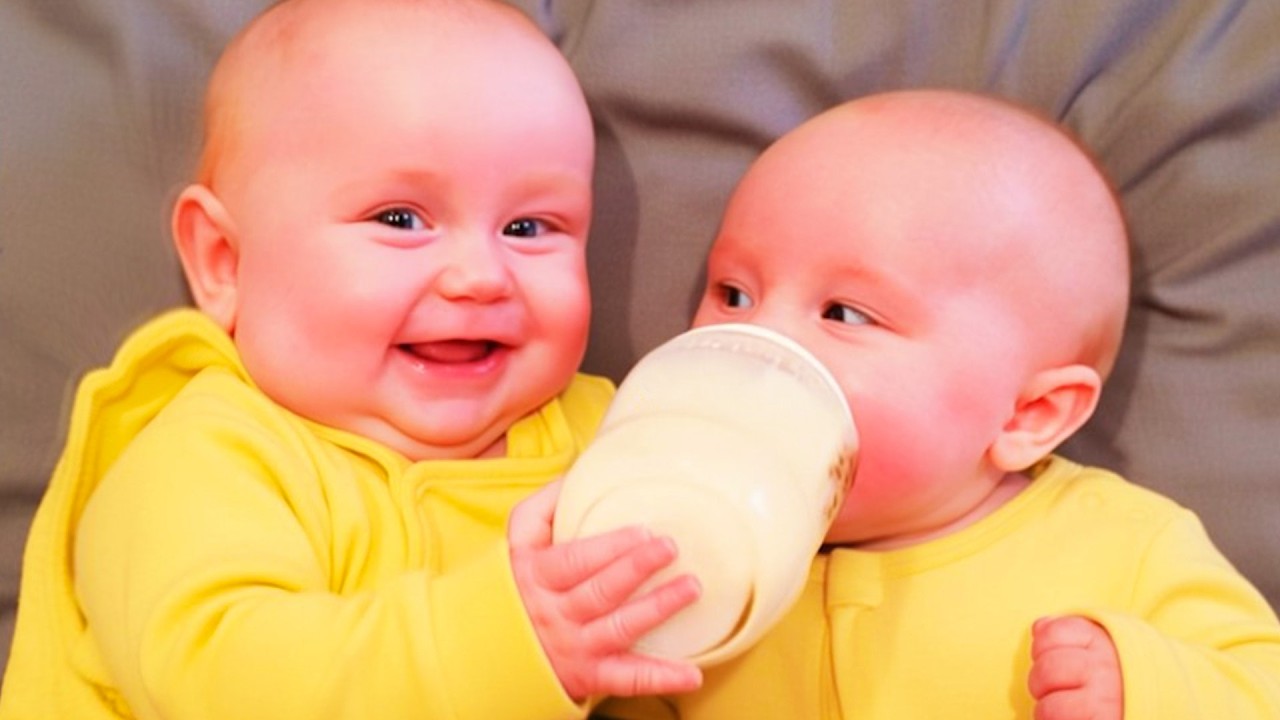 COOL PEAS - Cute Twin Babies Share A Pacifier II Funny Twins Baby Video