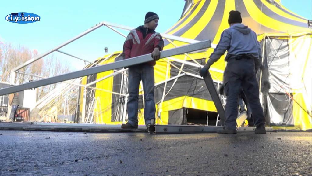Aufbau des Flic Flac Zirkus