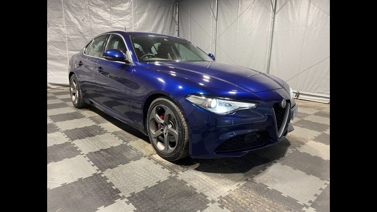2017 Alfa Romeo Giulia - Walk Around Video