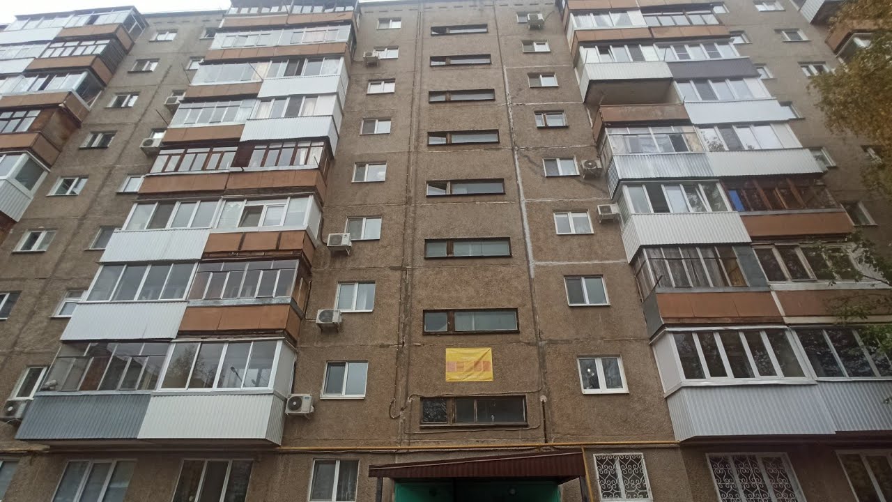 Пассажирский лифт КМЗ-(2009 г.в) в панельный 9-этажке проекта 1-464Д-86.
