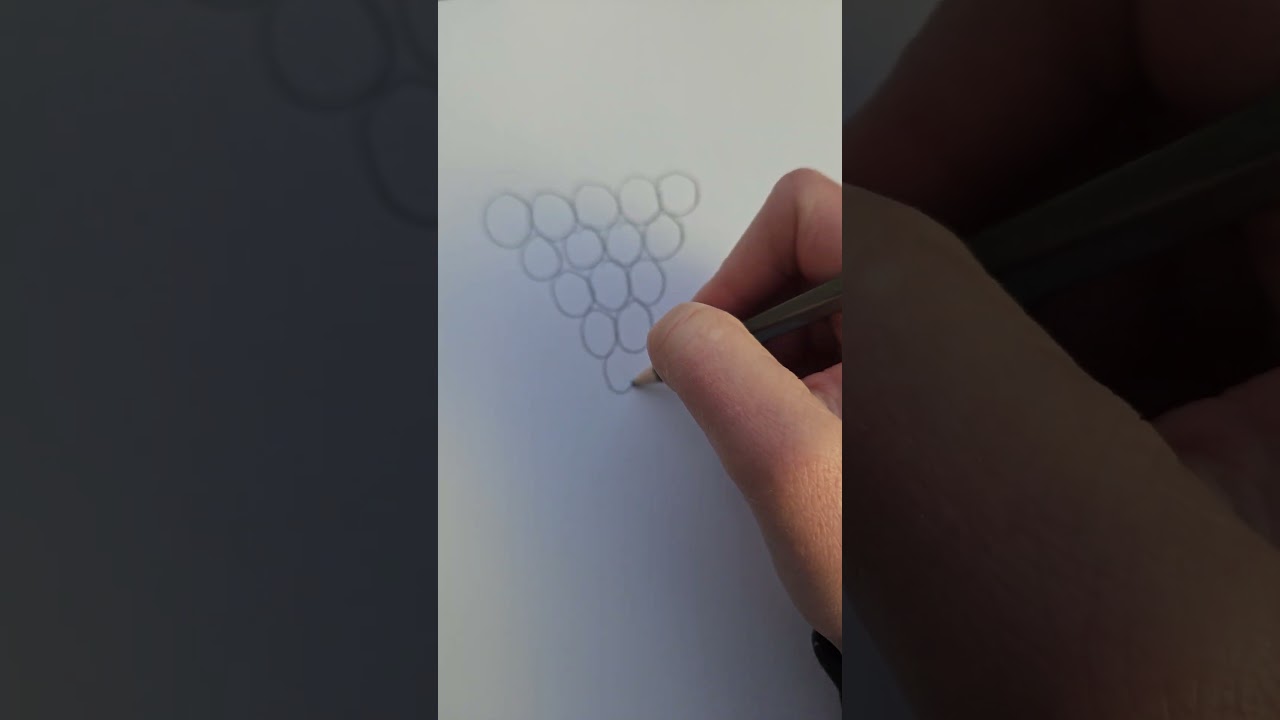 How to draw grapes 🍇 😋 😎  #grape, #fruit, #art, #viral, #likeandsubscribe