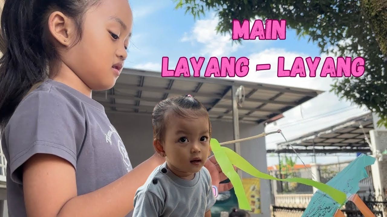 Main layang2 mungil #layanglayang #mainlayanglayang #mainbareng #adikkakak 