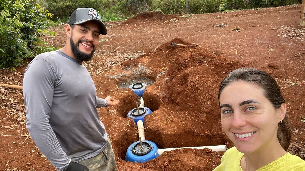 Como Fizemos Nossa Fossa Biodigestora Simples | Vida na Roça com Alegria