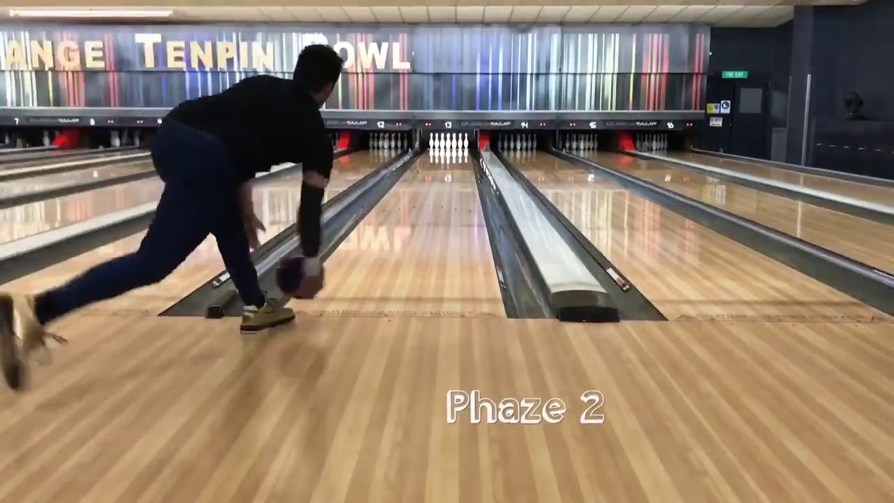 Jason Belmonte throwing Storm Timeless and Phaze 2 Flush 2 Handed Bowling