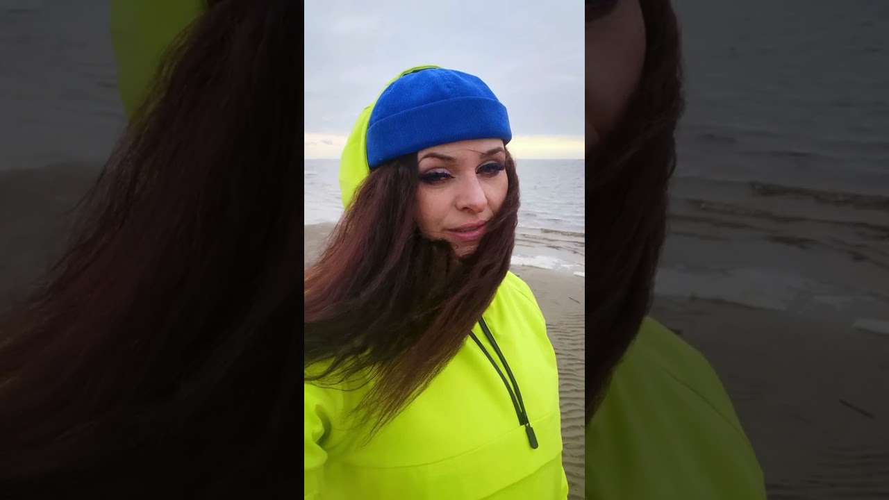 ТИПИЧНАЯ СЕВЕРЯНКА #nord #море #север #музыка #music #sea #любовь #белоеморе #поморье #Ягры #shorts