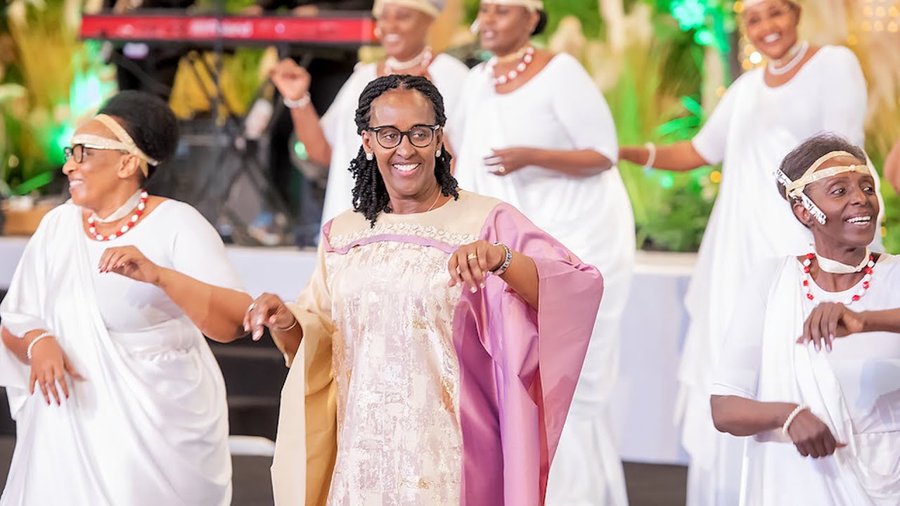 Mbega Byiza🥰MADAME JEANNETTE KAGAME From Victims to Champions. Psalms 68:11All Women Together