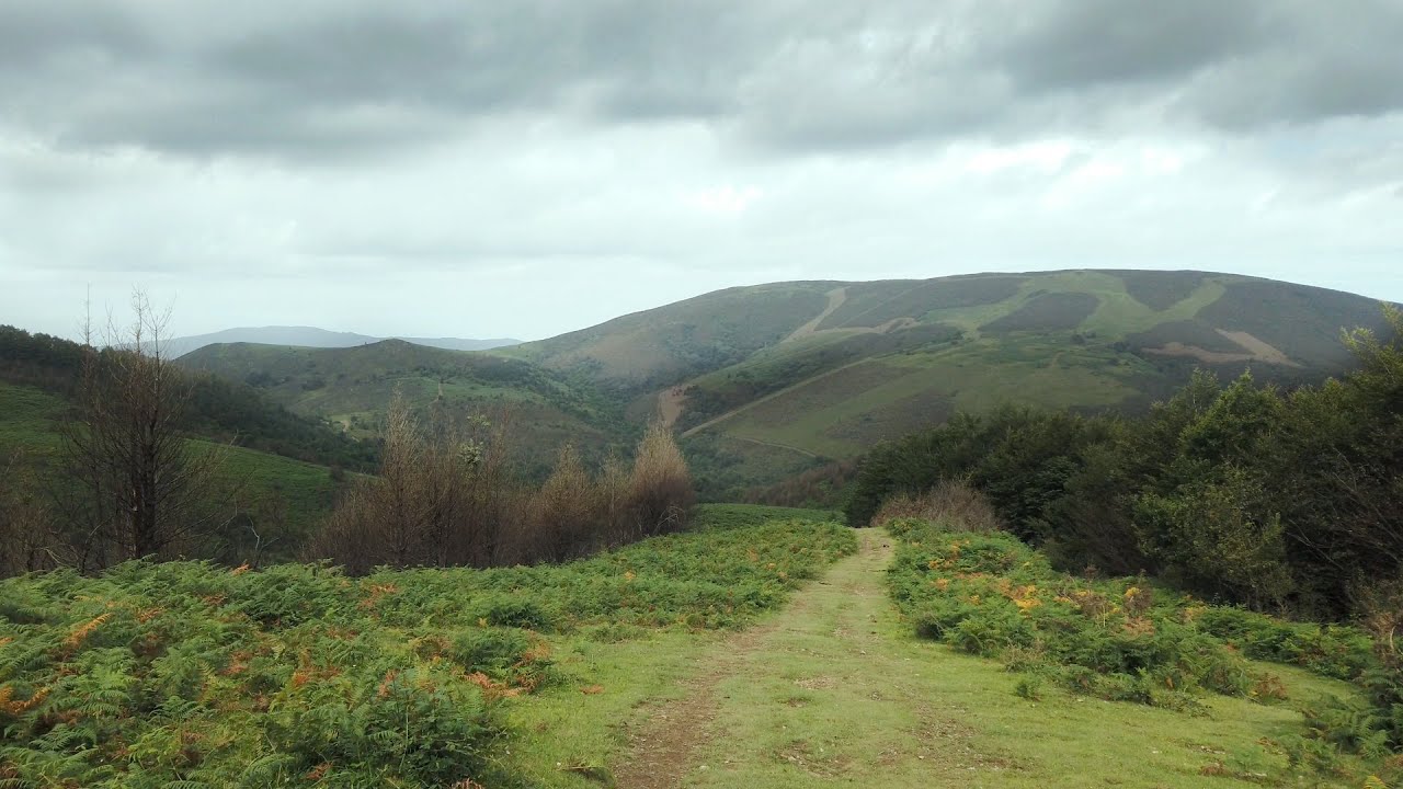 Mountain Walk Xoldokogaina Ibardin lake Urrugne Hiking in the mountains 4k France / August 2021