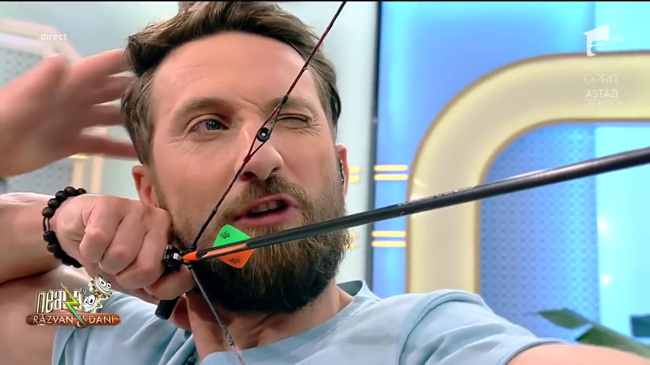 Dani Oțil învață să tragă cu arcul: Dacă rămân singur în pădure ....