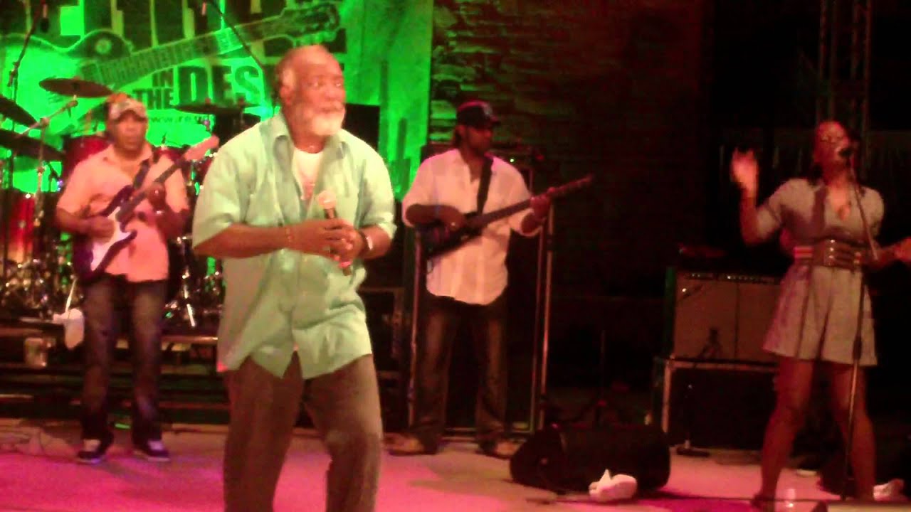 Freddie McGregor - Reggae In The Desert 2011 - 14 - If I Had The Wings Of A Dove (Live)