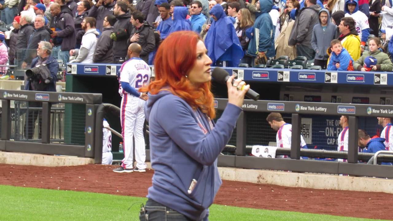 Anneliese van der Pol- God Bless America Citifield 5.1.16