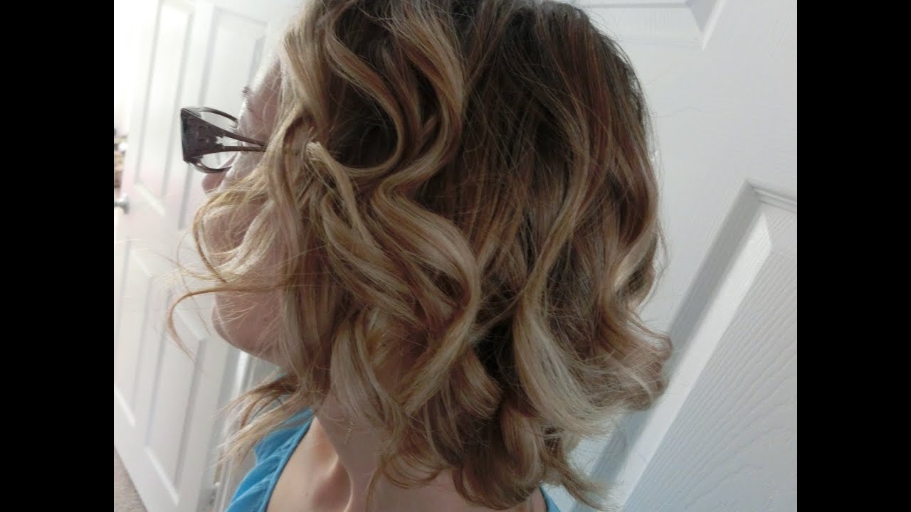 Boucles sur Cheveux Courts - Tutoriel