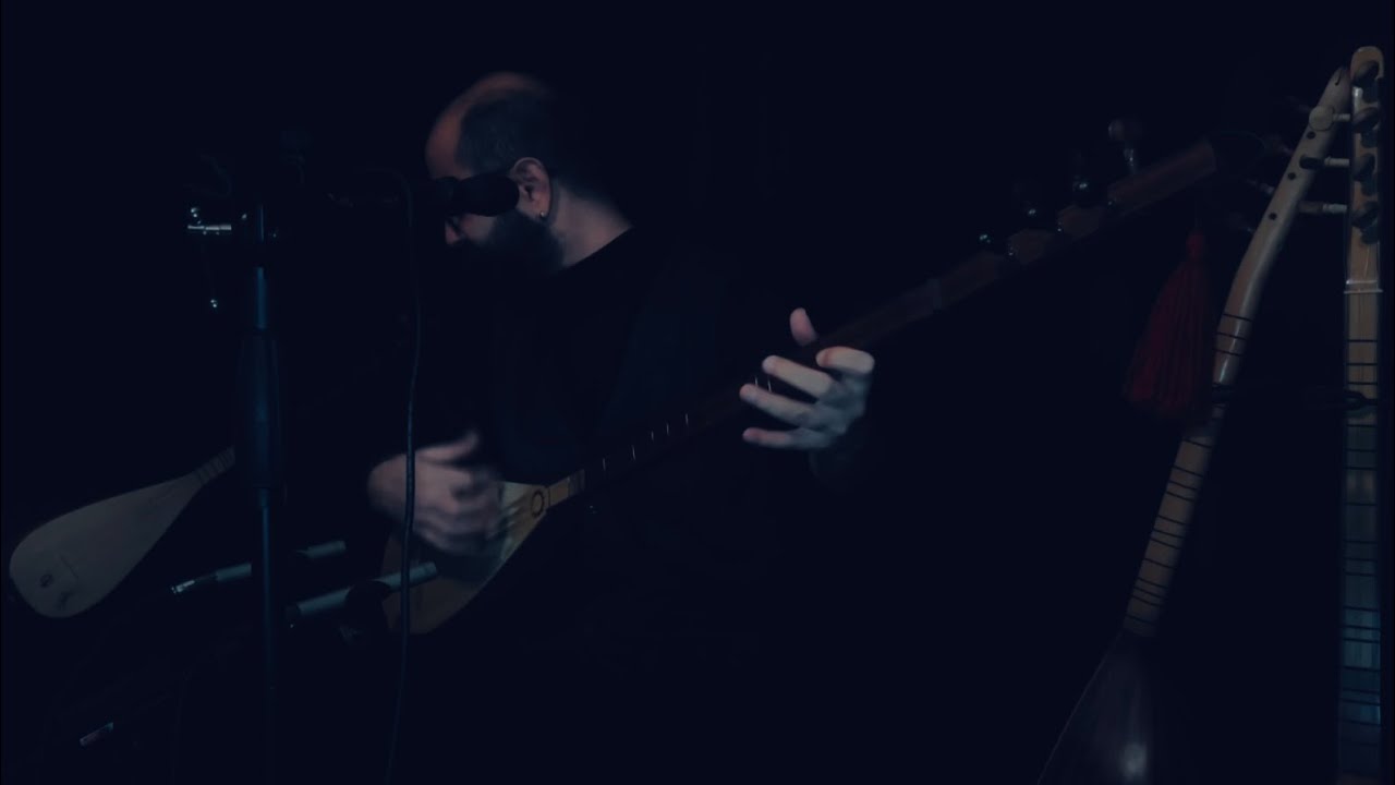 Delil ÖNCÜ - Ela Gözlü Dost Elinden