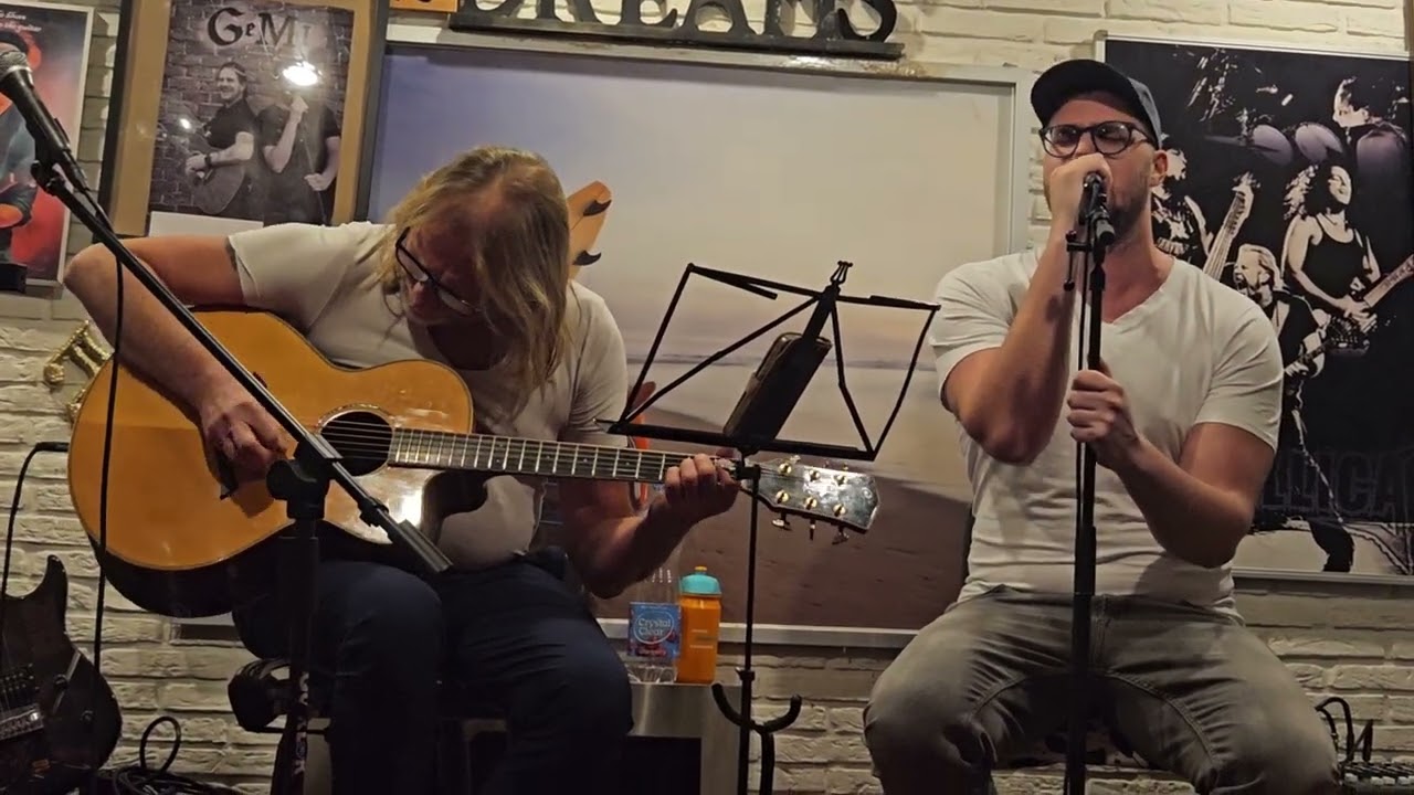 Radiohead - Street Spirit (Cover by Mike & Willem)