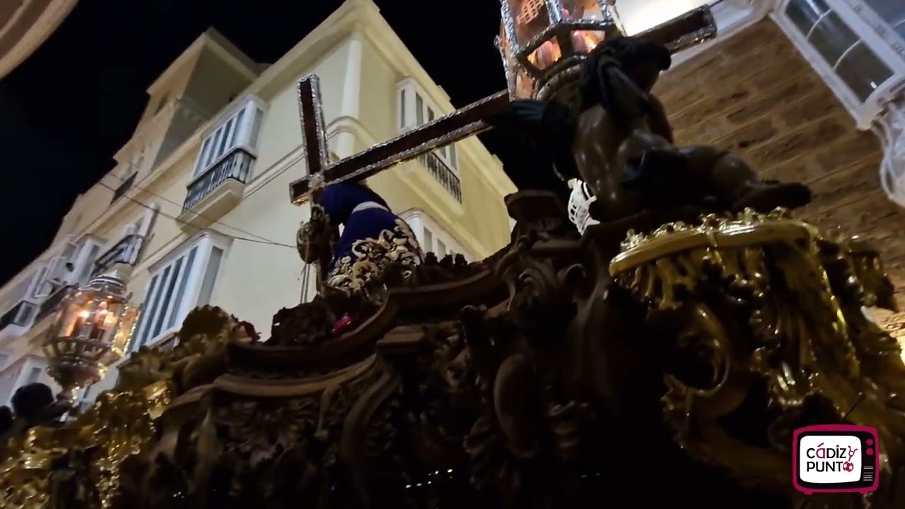Cádiz y Punto. Nazareno. Semana Santa 2025.