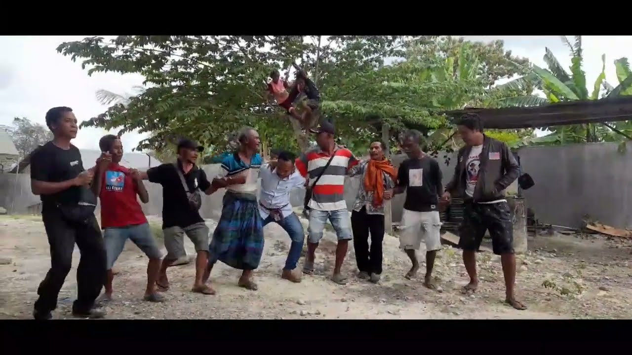 Sukat-Sukat La Hola/Sukat-Sukat La Hetan