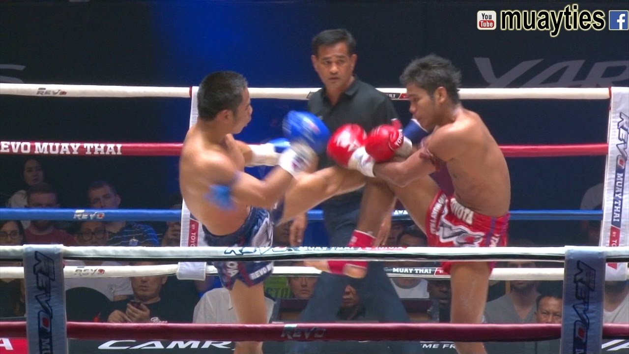 Muay Thai - Muangthai vs Yodlekpet (เมืองไทย vs ยอดเหล็กเพชร), Lumpini Stadium, Bangkok, 5.5.17