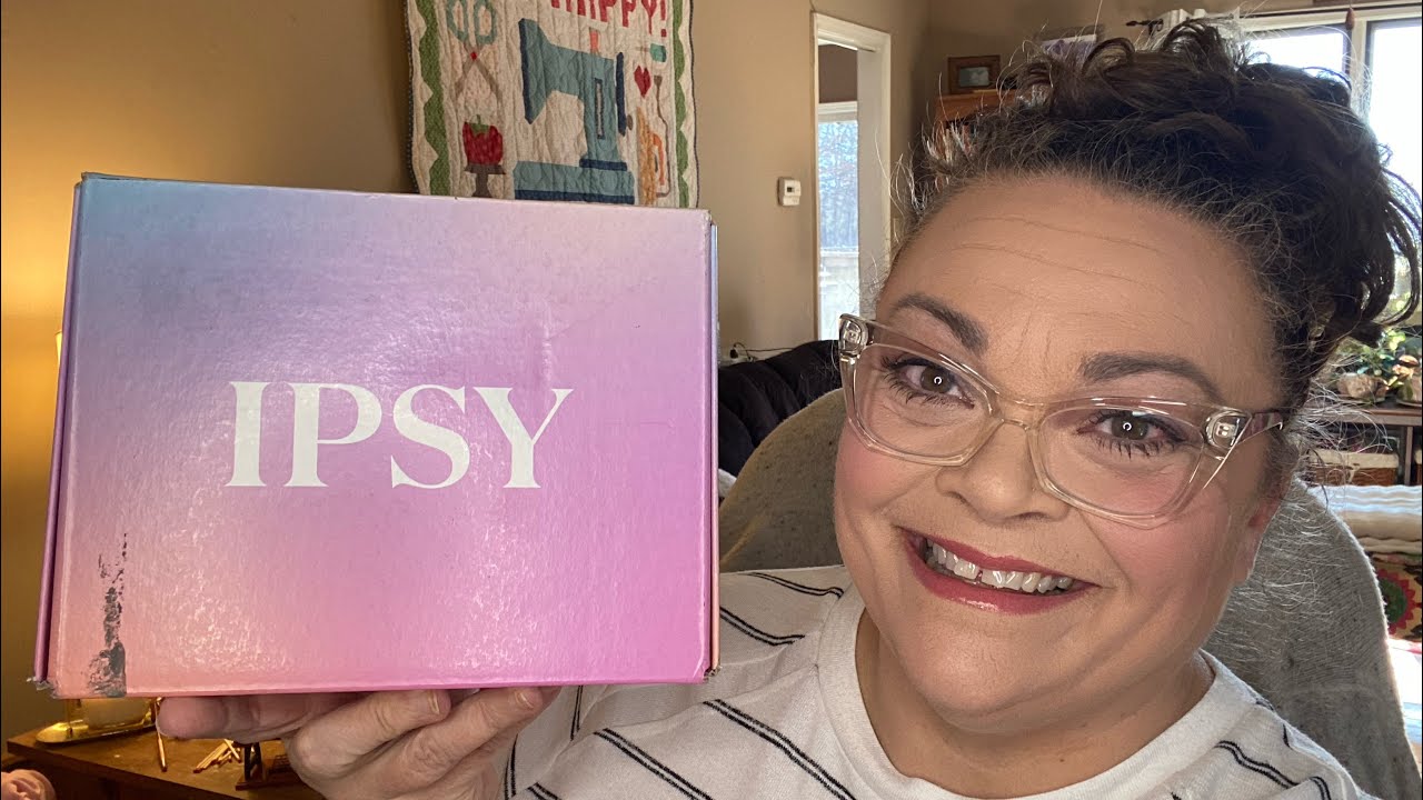 Ipsy Beauty Box - январь 2026 года