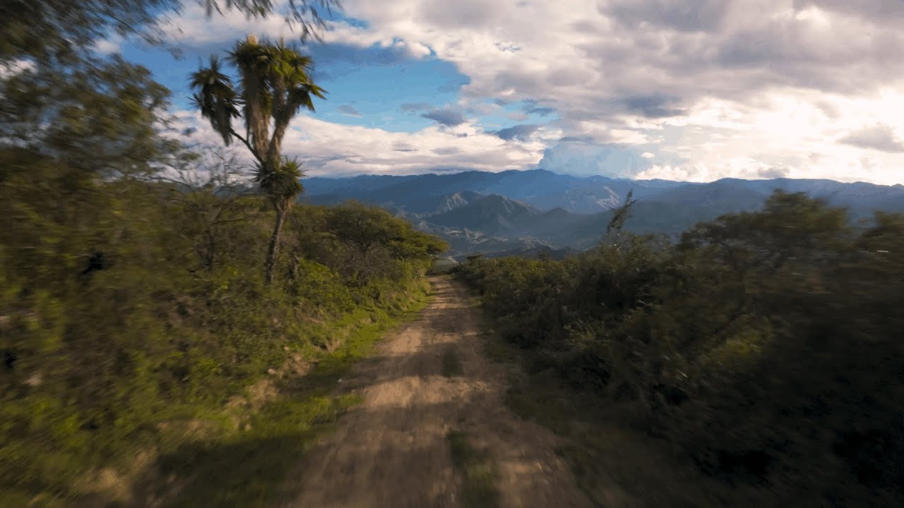 POV Ride in the Ecuadorian Andes // FE 501 Raw Sound