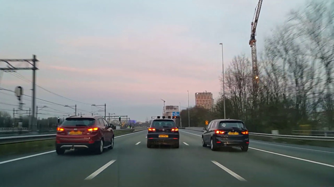 Dashcam Beelden Schiphol 》Huizen Via: A4》A10》en A1.
