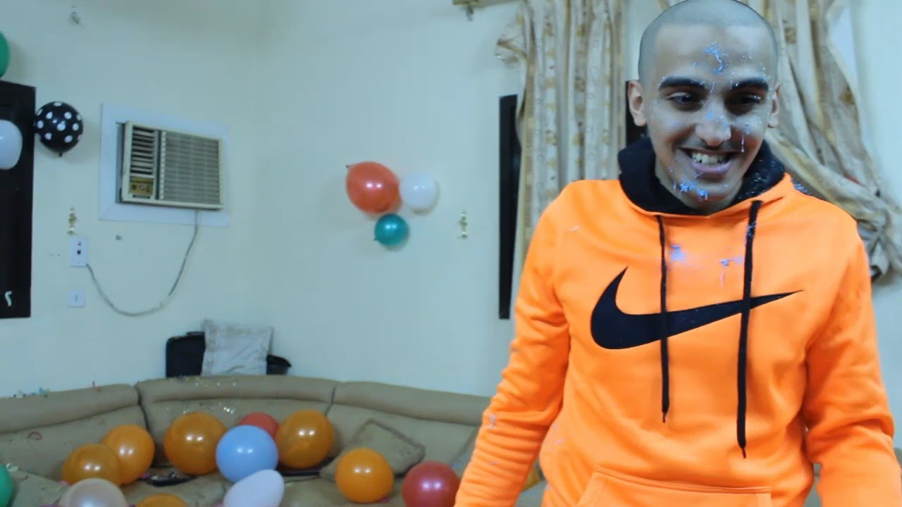 فلوق 300k - أمي تشكركم + أخوي الملعون