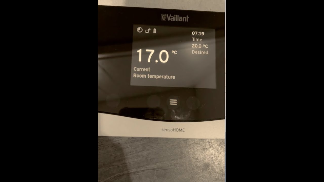 Vaillant sensoHOME programmable room thermostat
