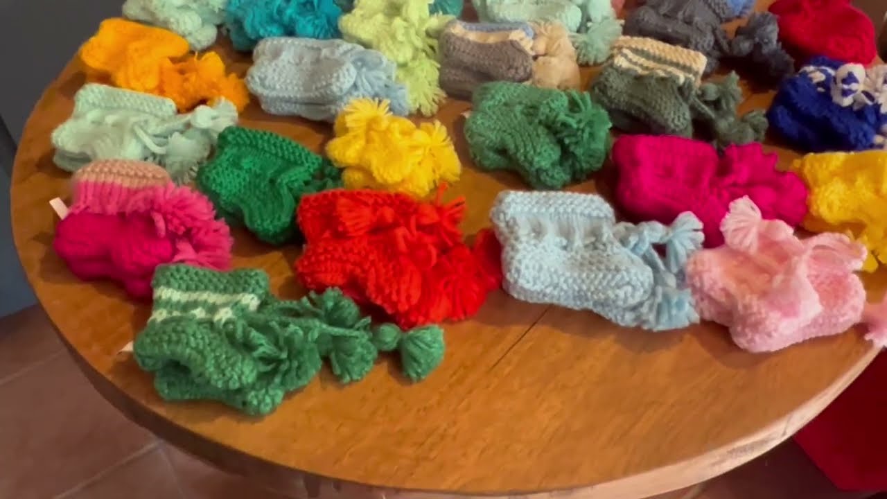 🧶 O sapatinho de bebê MAIS fofo em tricô (muito fácil!)