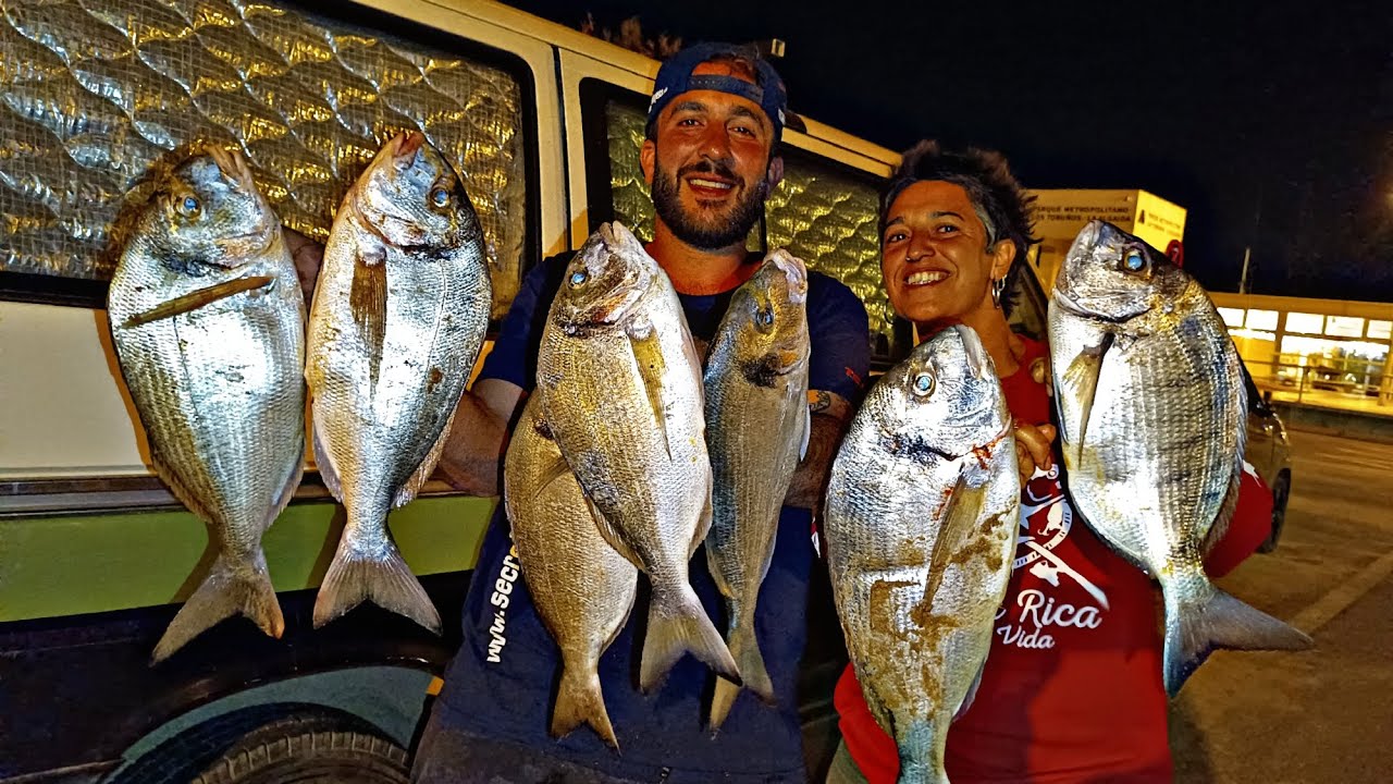 ENSEÑO a UNA novata A BUSCAR DORADAS y ME DEJA‼️ SORPRENDIDO ‼️SURFCASTING en VALDELAGRANA