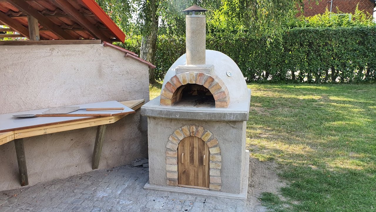 Vedeldad pizzaugn
