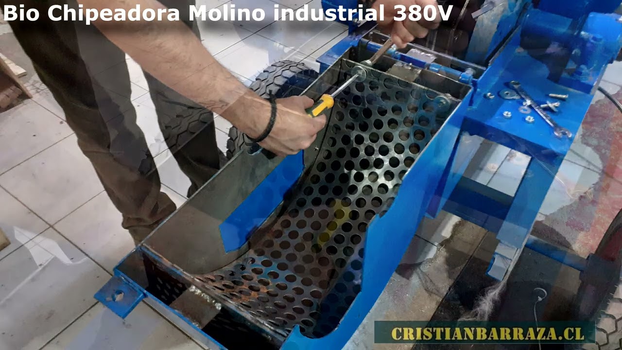 Bio Chipeadora de Martillos 380V / Cambio MALLAS / video 2/2 CB