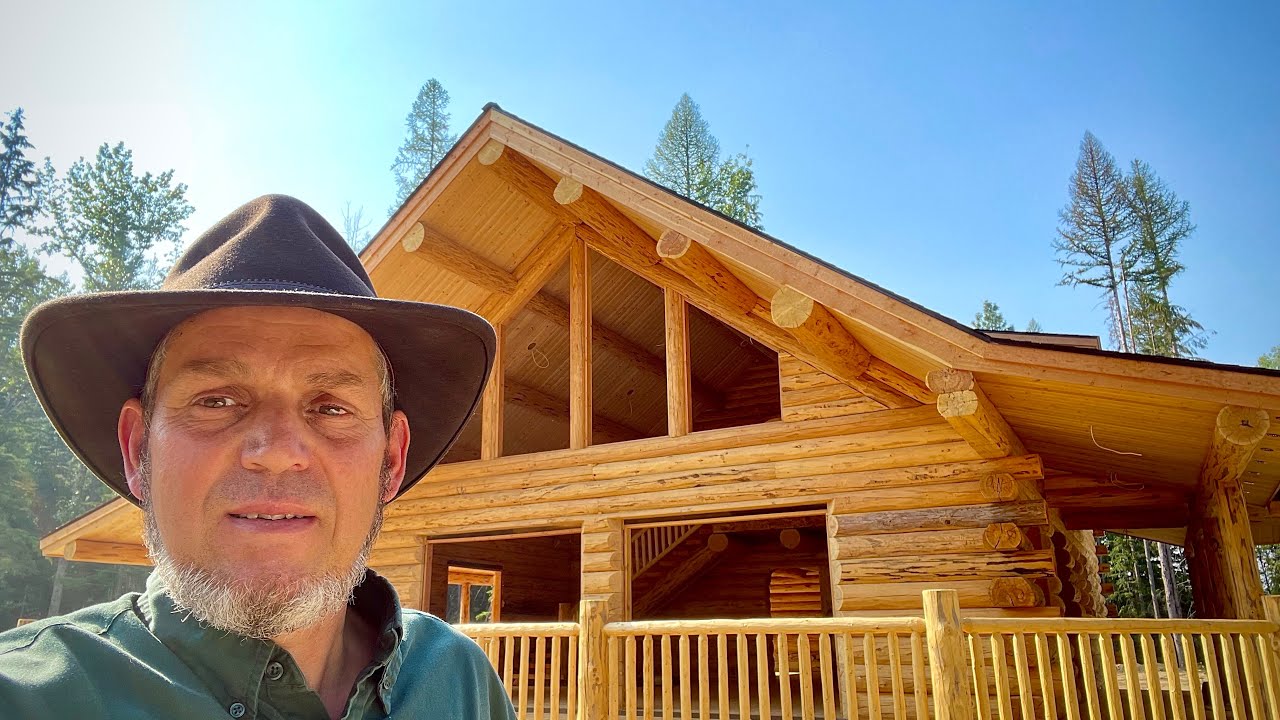 Meadowlark Chalet Log Home, Roof Is On, Walk-Through With Elvie, Preparing For Stain Varnish