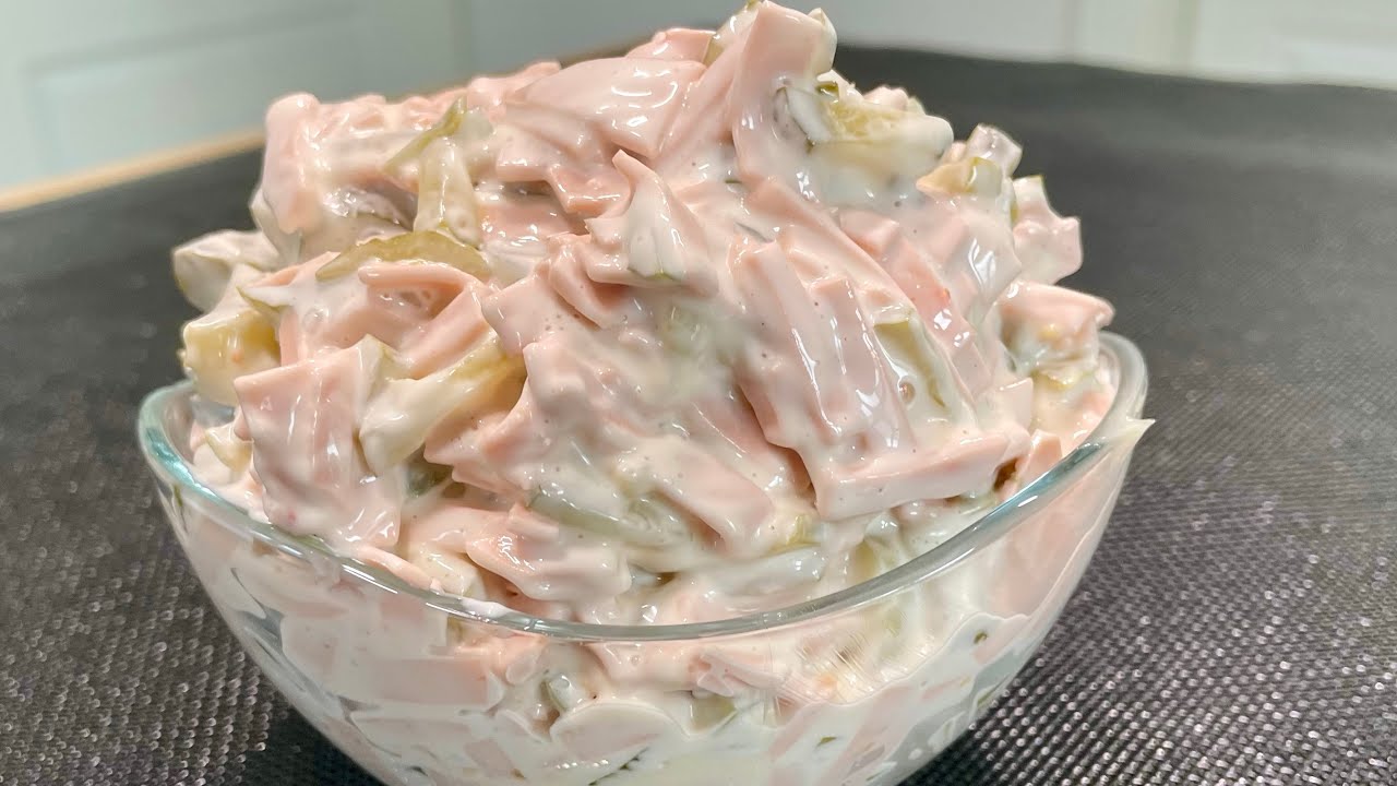 Мясной салат, как из мясного магазина, всего из 3 ингредиентов.