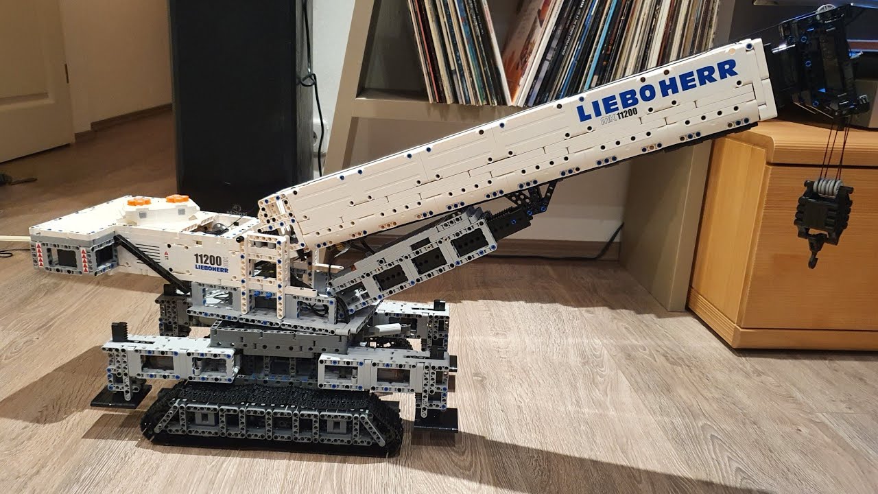Mould King 17002 LiebOherr Crane (no Review) 4000+ PCs 12 Motors