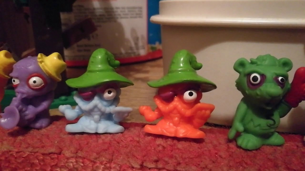 Stickery Mayhem Zomling Season E31 - Stinkin Christmas