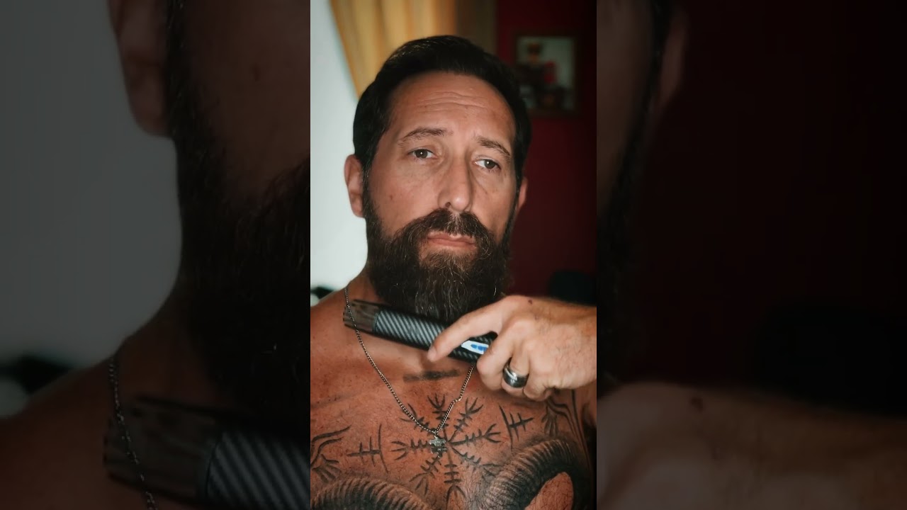 Heated Beard Brush Carbon X is always part of Chris's Morning Beard Routine ☀️ #shorts