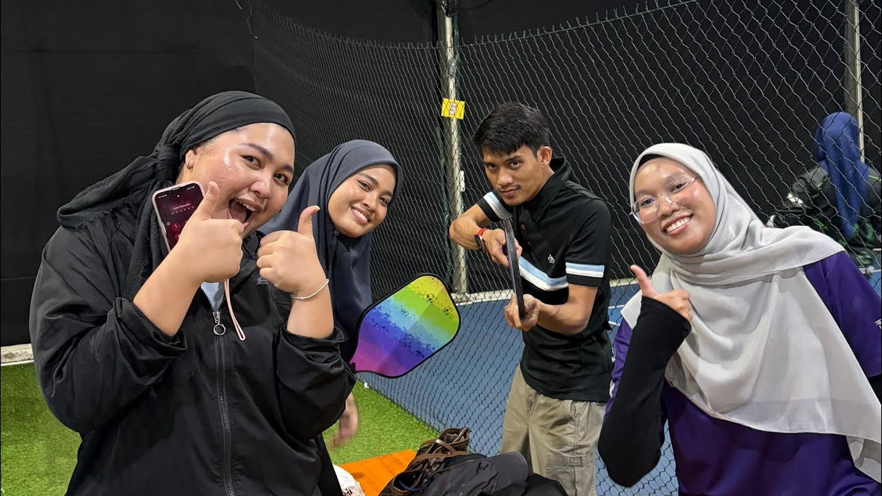 Pickleball ASMR with Us.. Newbie (⁠^⁠^⁠) 