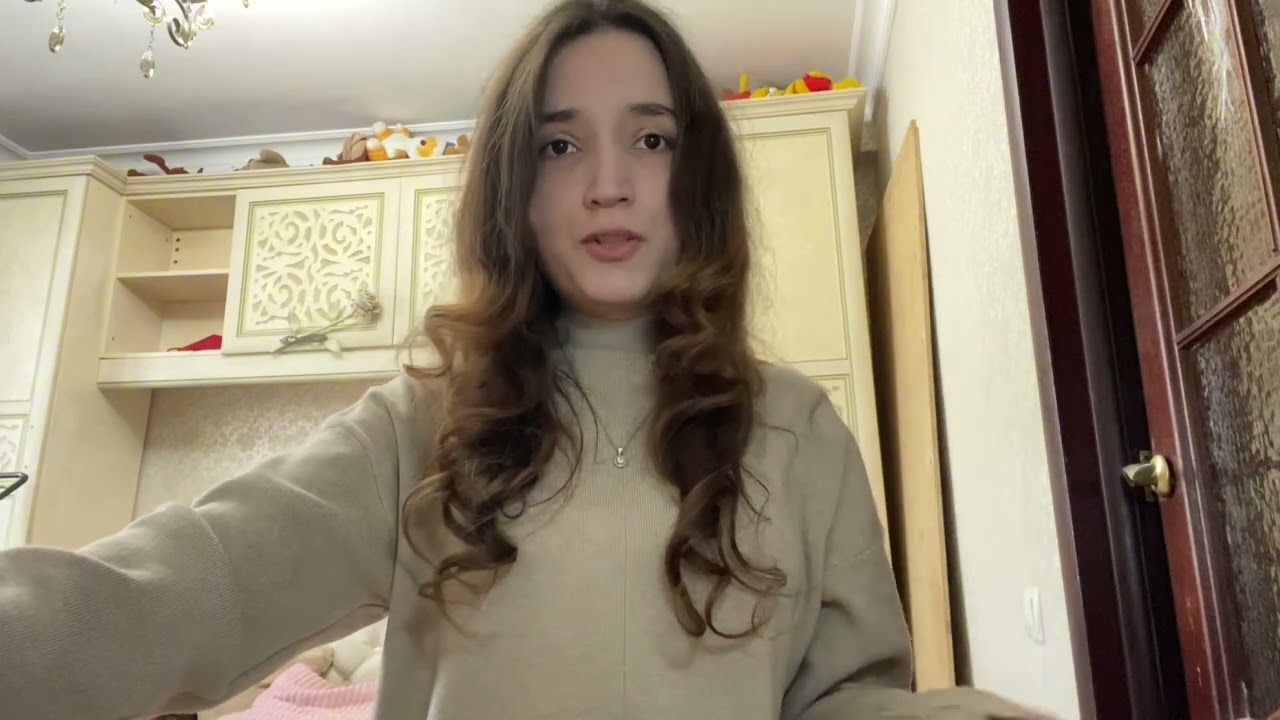 VLOG : первый день в универе после месяца каникул , и мои новые обновочки !❤️😍🏹￼￼￼