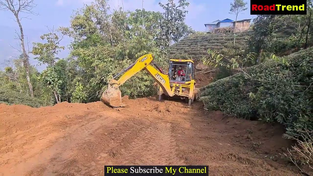 JCB leveling hill side road _Jcb backhoe machine risk work