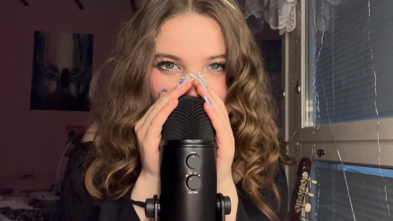 My first ASMR video in English💞