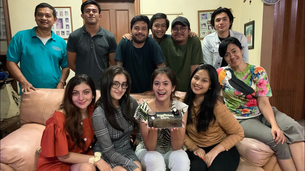SURPRISE ULANG TAHUN HANA Bareng Ranty Maria dan Rayn Wijaya
