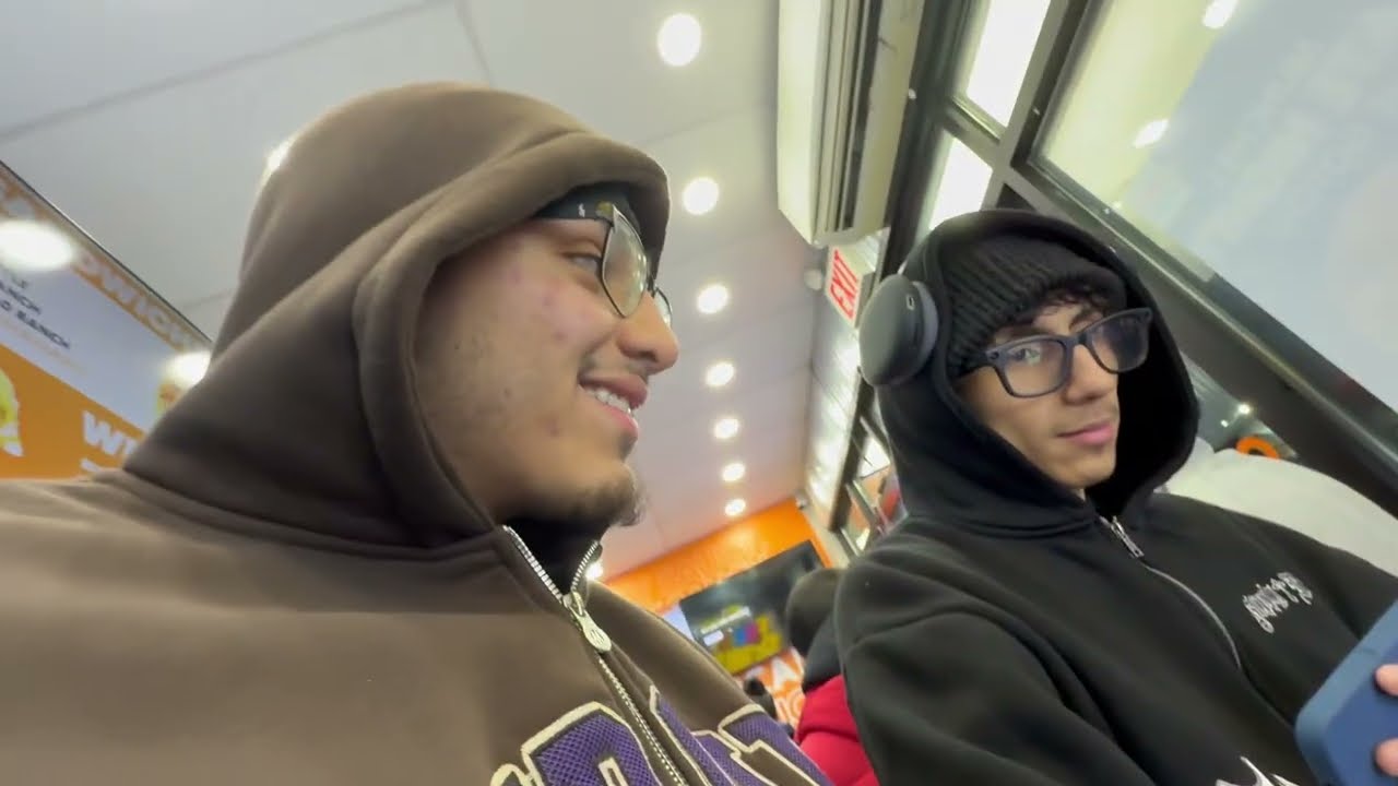 MUITI VLOG 14 TRYING ATL WING SPOT WIT JASUUSWTW@Jasuuswtw