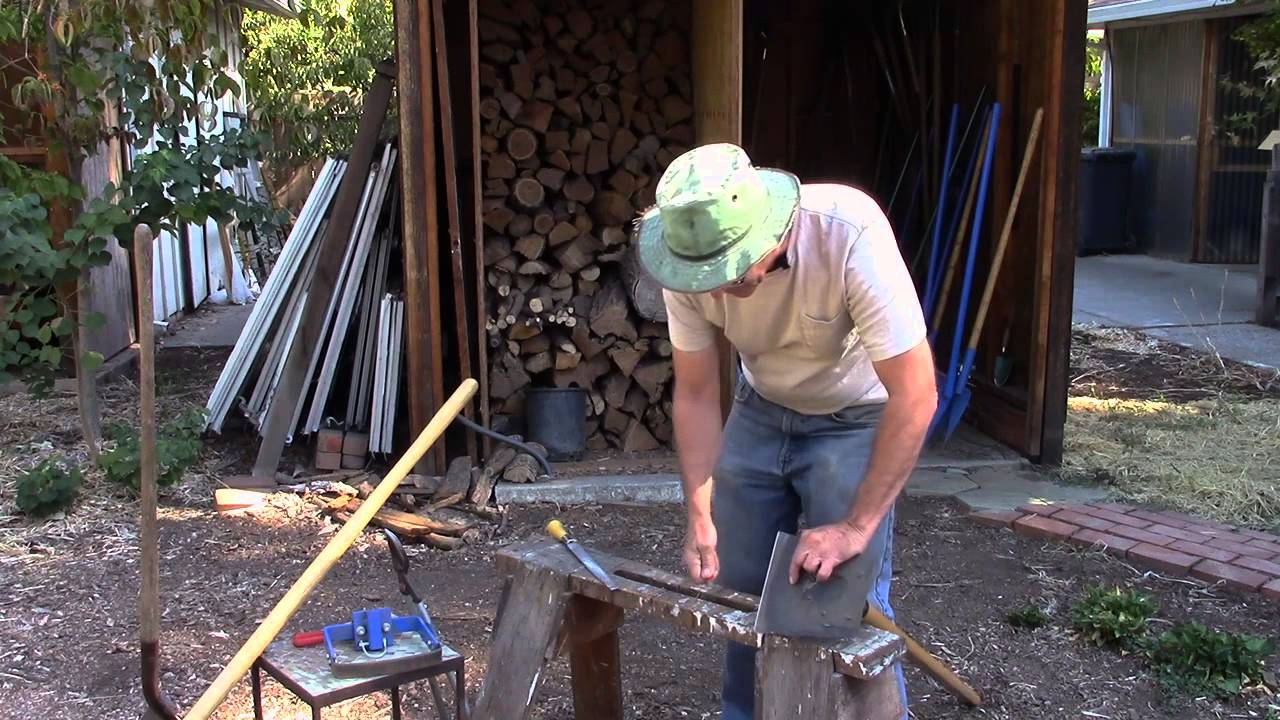 How To Sharpen Garden Tools with a File and Speedy Sharp