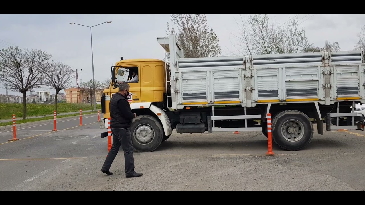 Kamyonla Geri L Park Yapmak Zor mu? | Canlı Direksiyon Sınavı Videosu