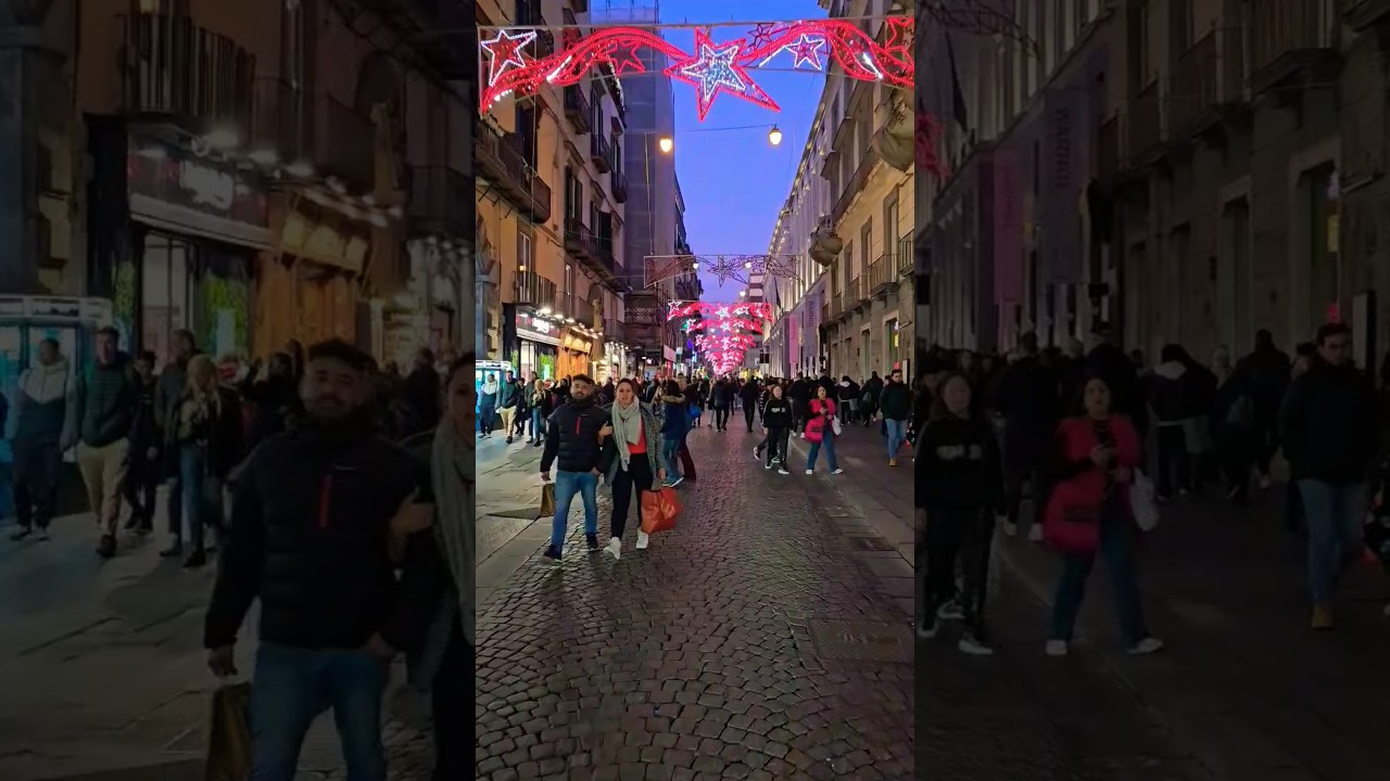 Napoli Via Toledo #travel #italy #naples #tourism #walkaround #festa #december #christmas
