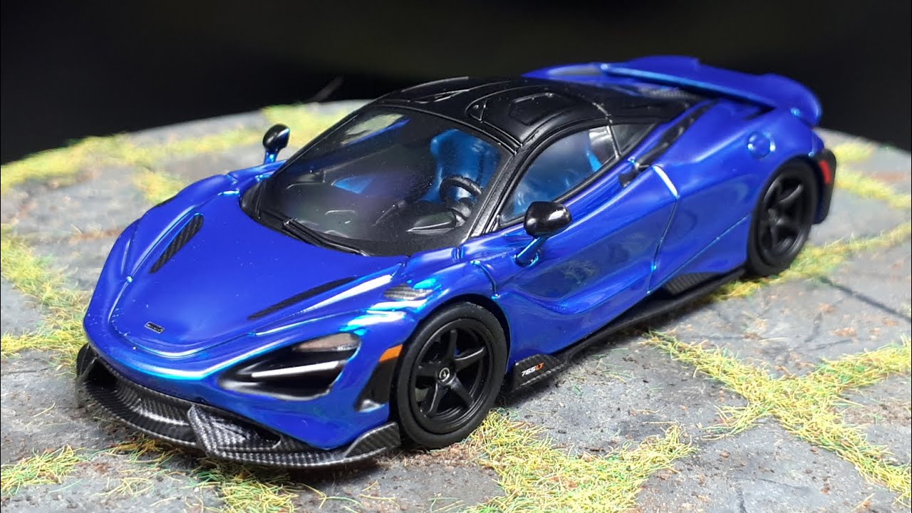 1/64 McLaren 765LT by CM Model diecast w/ easy swappable wheels