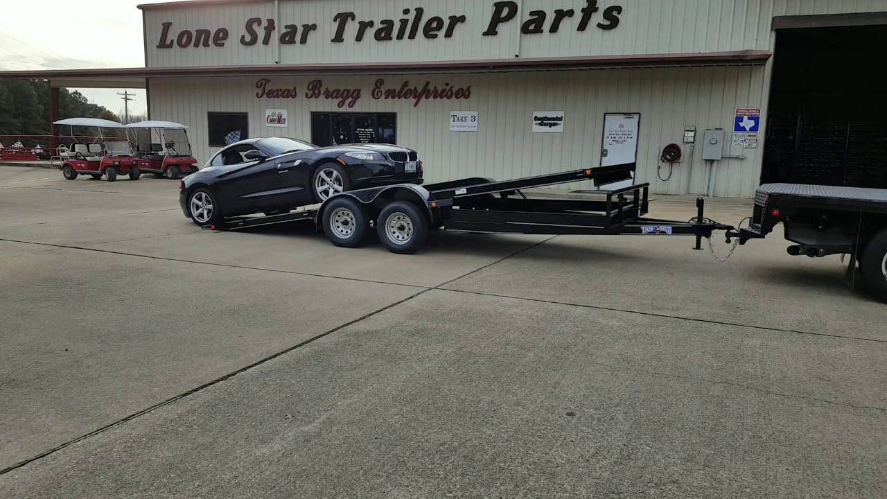 Texas Bragg 20' Full Gravity Tilt Car Hauler