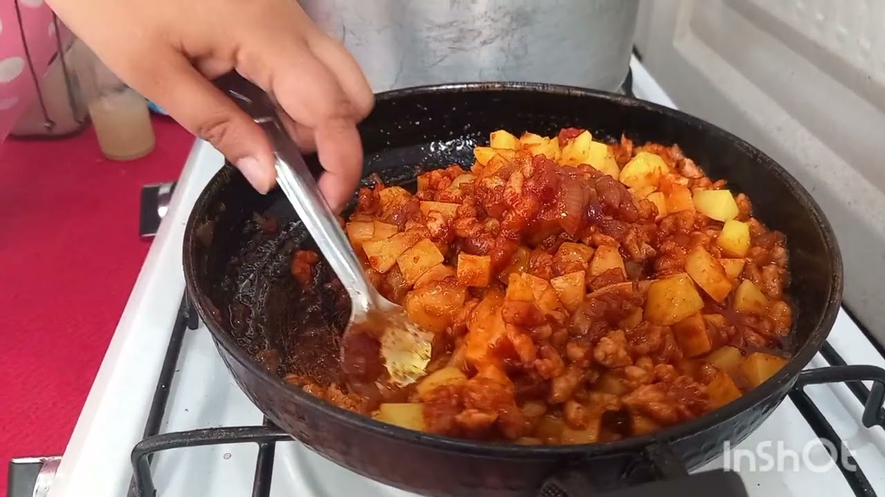 ماکارونی # داریم # بدو بیا # به‌بهبه # آشپزی سنتی خواهر برادری # لایک# یادتون # نره#😋🫡🥰👍🙏